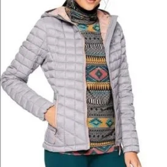 Reebok Women SZ L Light Purple Hooded Zip Pockets Puffer Winter Jacket Coat - Picture 1 of 11